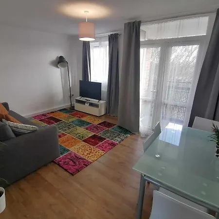 White City Apartment, Your London Stay Extérieur photo