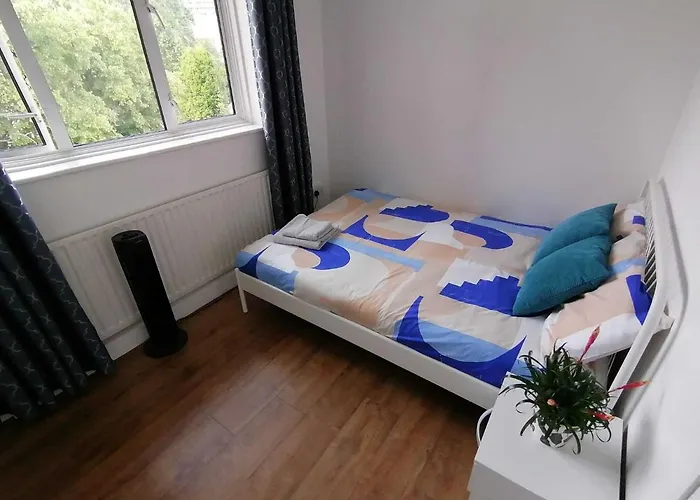 White City Apartment, Your London Stay